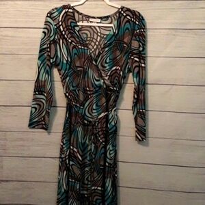 Liz Lange Maternity Long Sleeve V-Neck Midi Knee Length Stretch Tie Belt Dress M